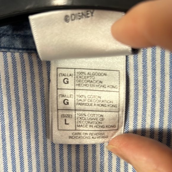 Vintage 90s Disney Winnie the Pooh embroidered chambray button down shirt, sz L - Picture 4 of 8